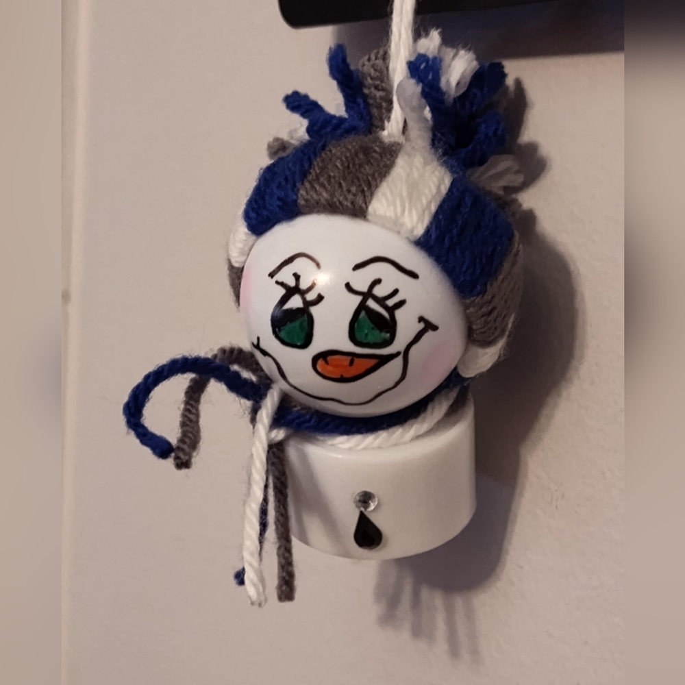 Charming Tea Light Up Blue Gray and White Yarn Doll Snowman Ornament